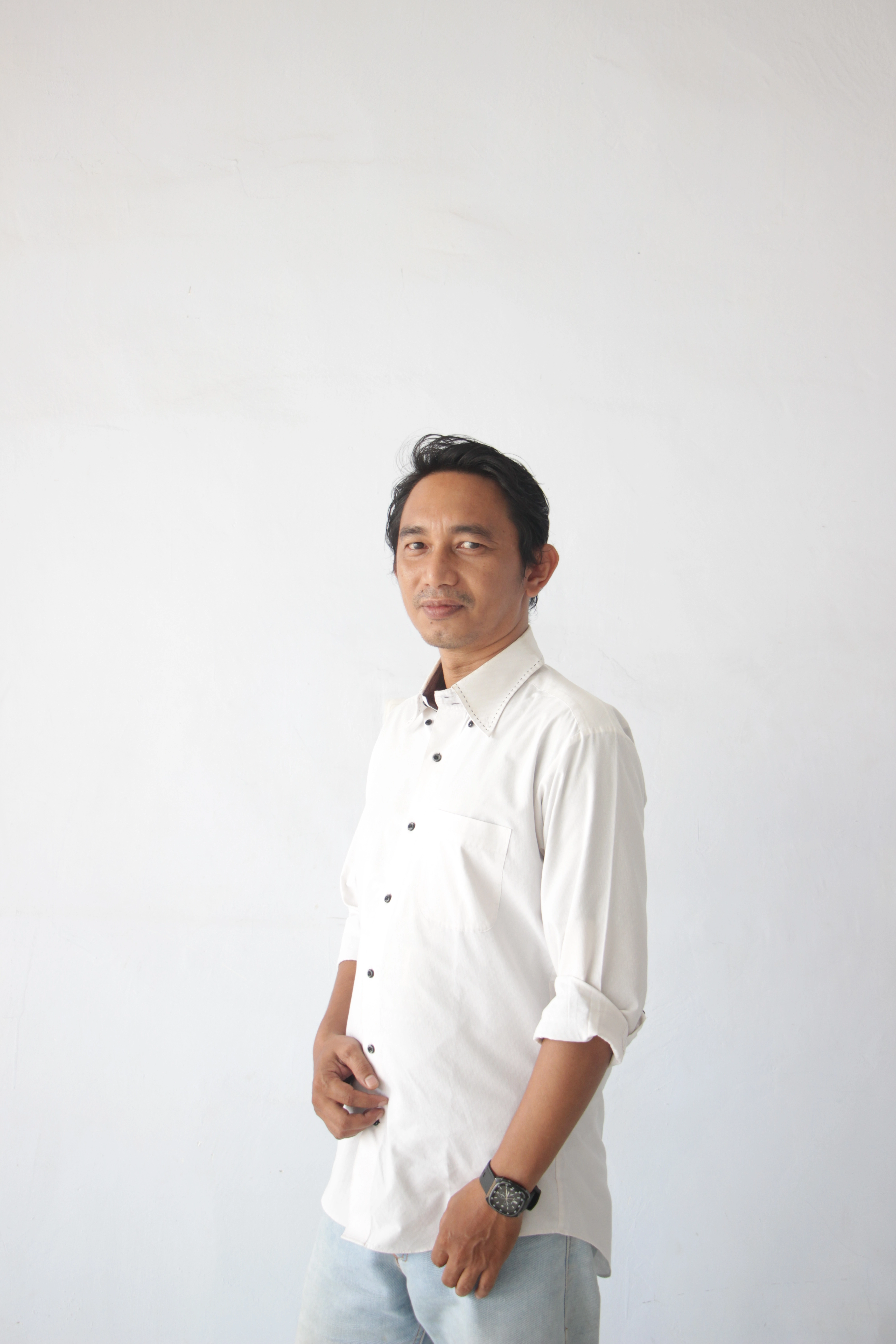 Feliks Eldad Larobu, S.T., M.T.